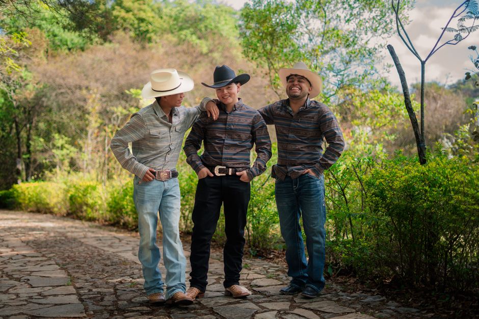 men's flare jeans for cowboy boots