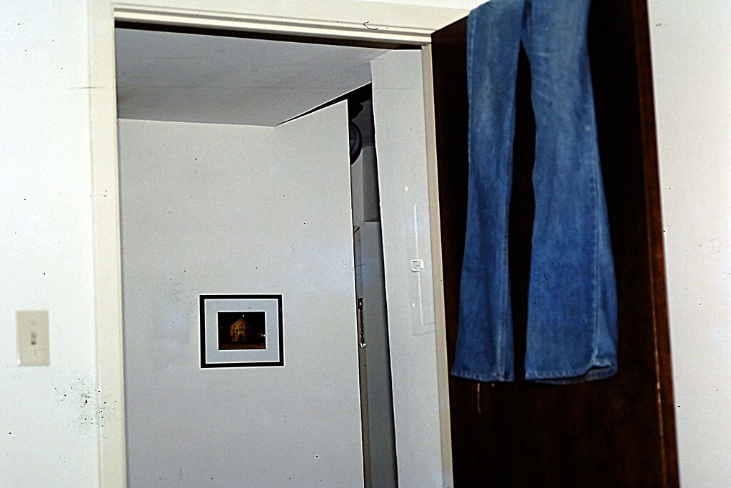 men's flare jeans for men over 40